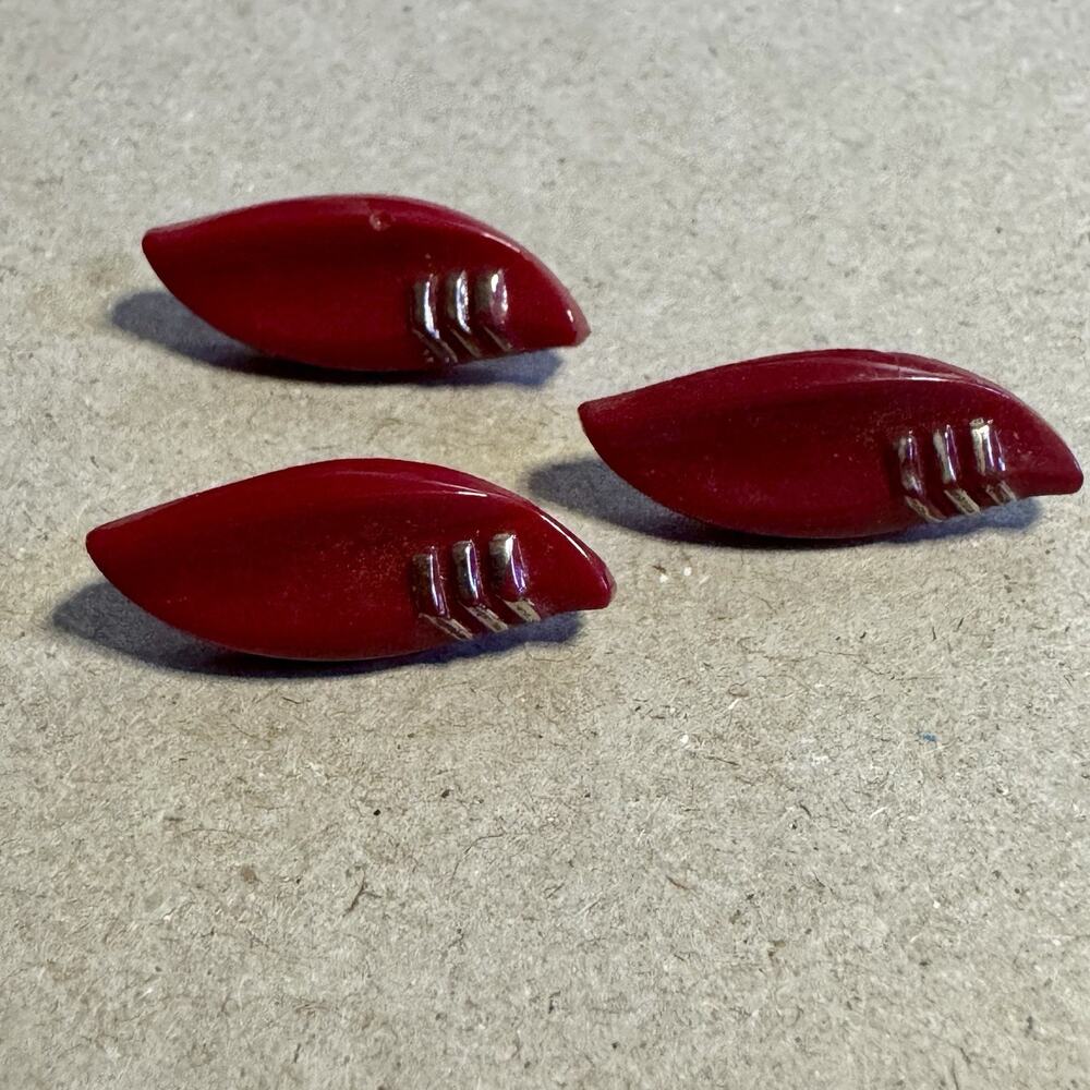 Vintage Red Plastic Leaf Buttons Lot 3 Carved Shank Elongated 1” Sewing
